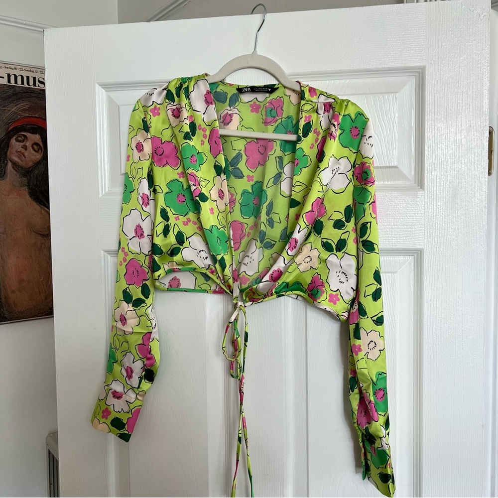 Zara Floral Satin Tie Crop Top Size Large